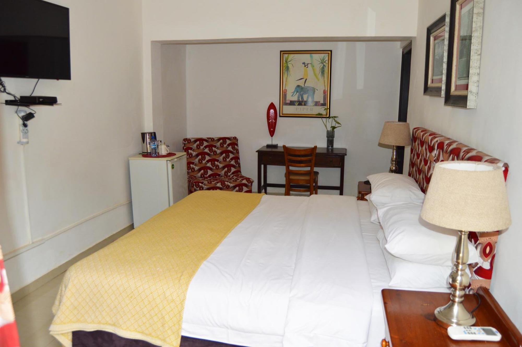 Bougainvilla Boutique Hotel & Restaurant Lubumbashi Bagian luar foto