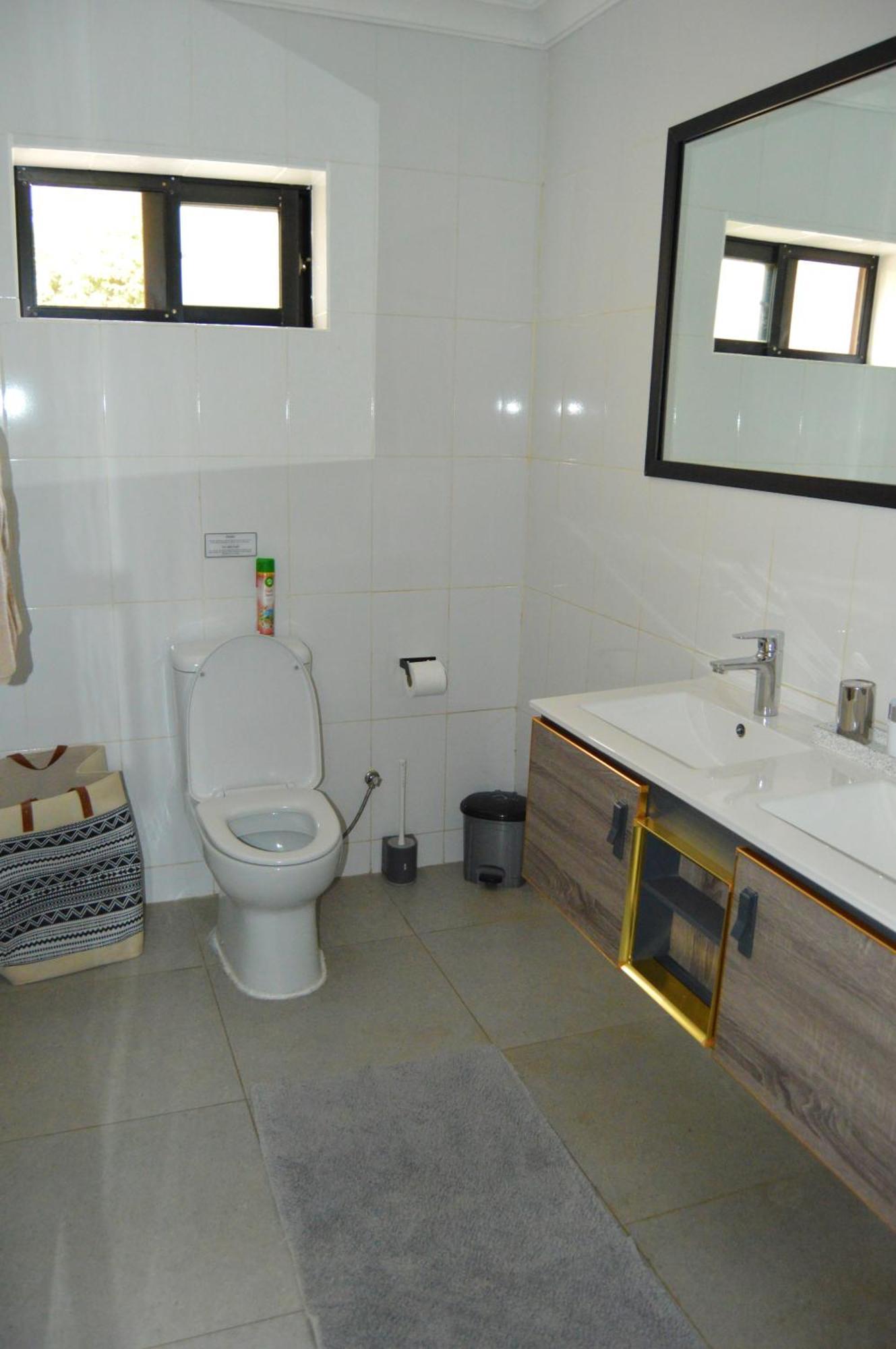 Bougainvilla Boutique Hotel & Restaurant Lubumbashi Bagian luar foto