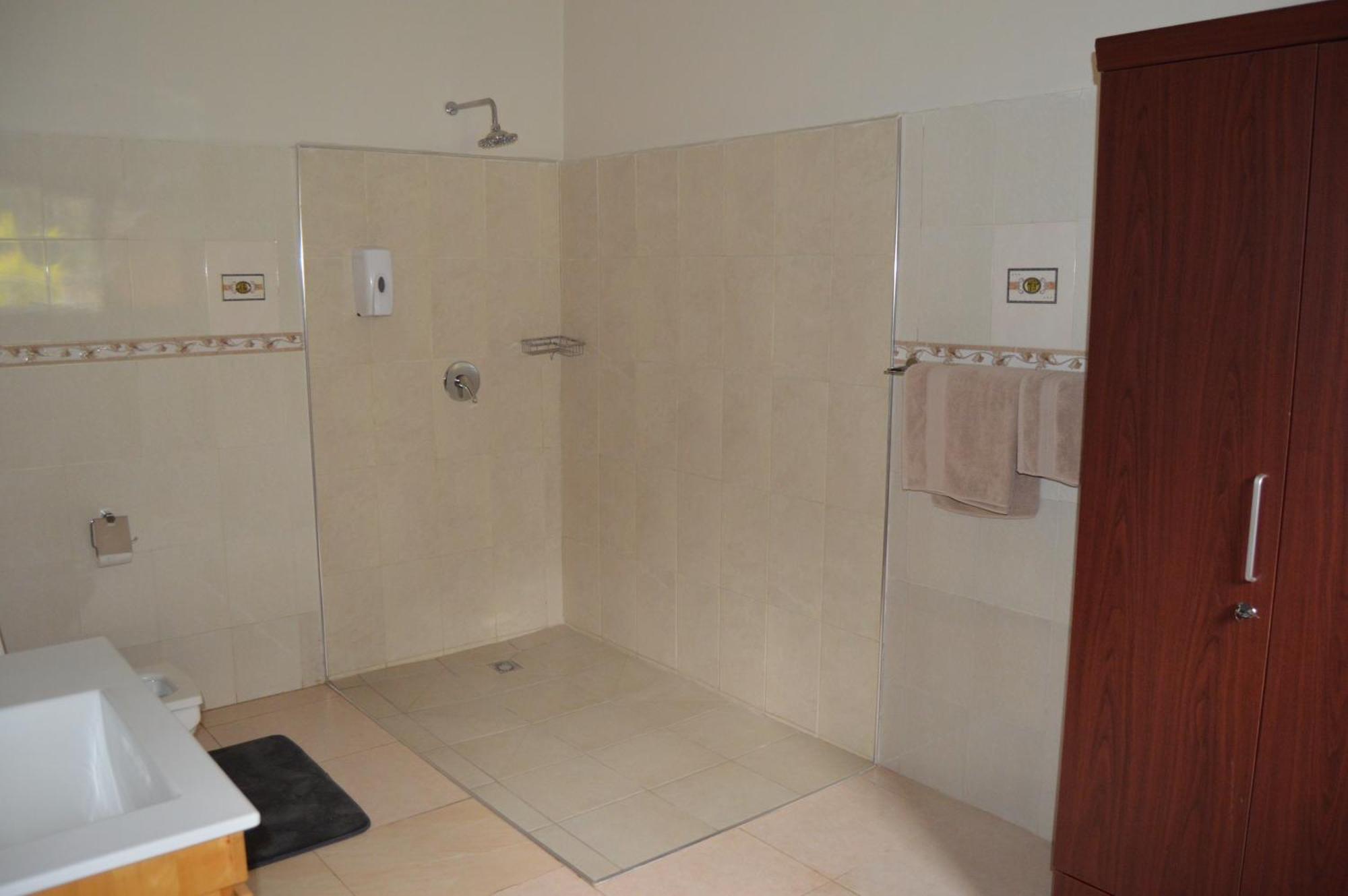 Bougainvilla Boutique Hotel & Restaurant Lubumbashi Bagian luar foto
