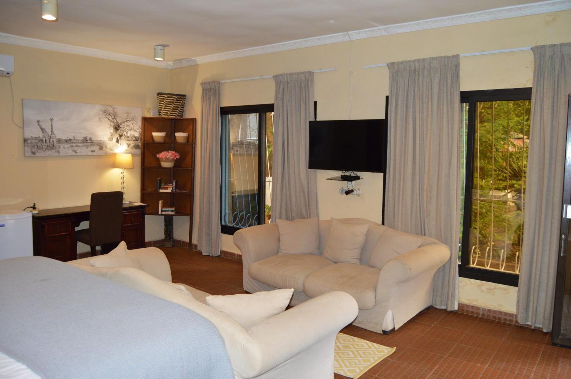 Bougainvilla Boutique Hotel & Restaurant Lubumbashi Bagian luar foto