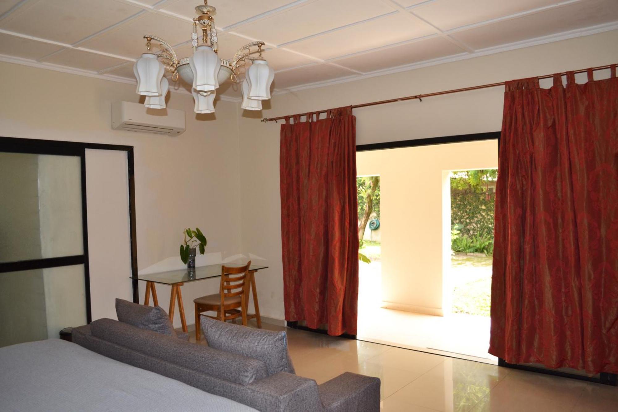 Bougainvilla Boutique Hotel & Restaurant Lubumbashi Bagian luar foto